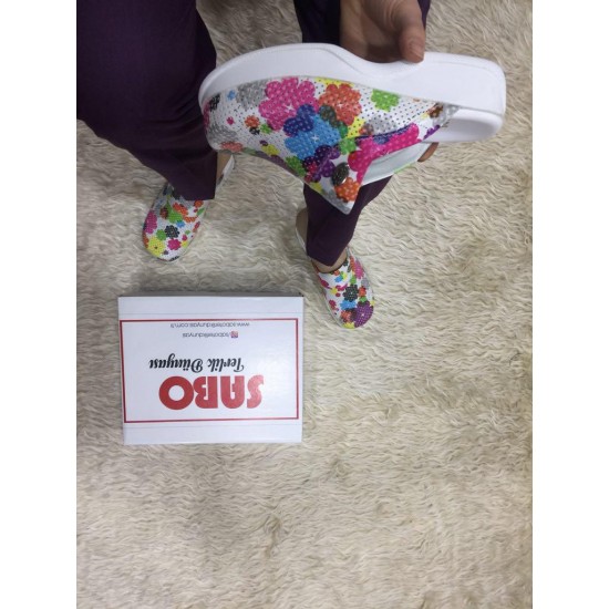 Sabo Terlik Tam Ortopedik Büyük Çiçekler Sabo Terlik Tam Ortopedik Büyük Çiçekler